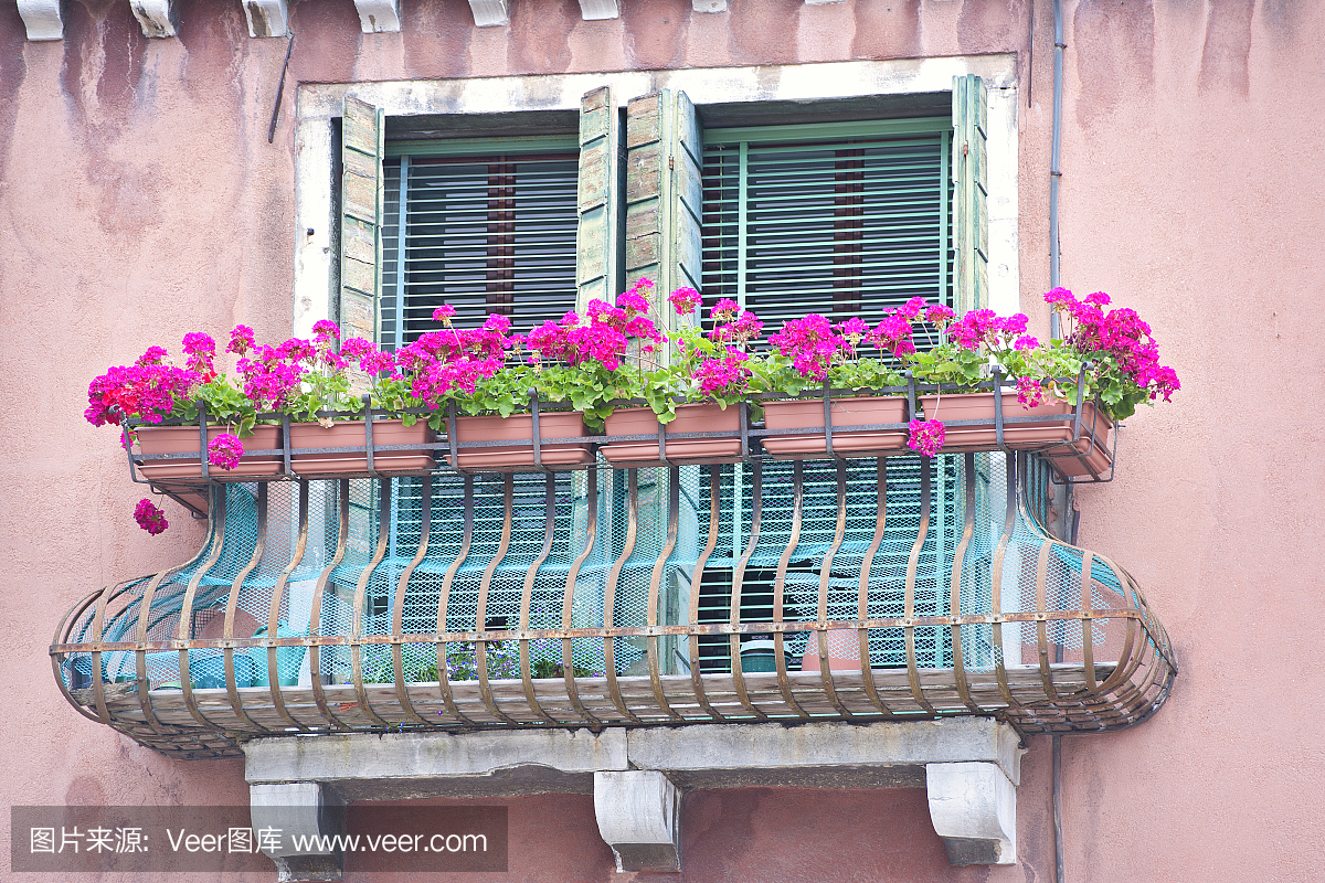 在威尼斯,意大利的阳台的房子的细节