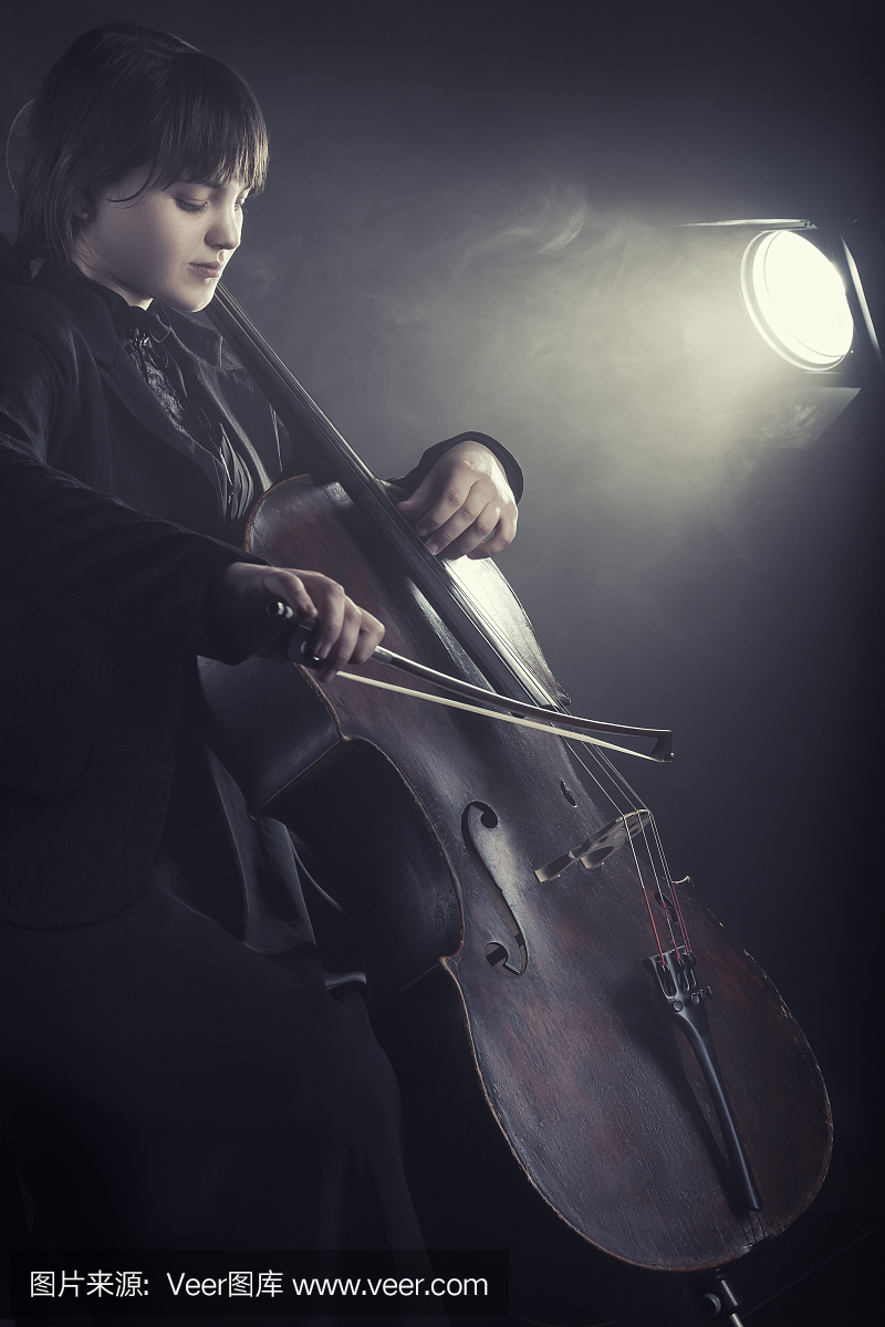 大提琴手,大提琴演奏者,拉大提琴,大提琴演奏家