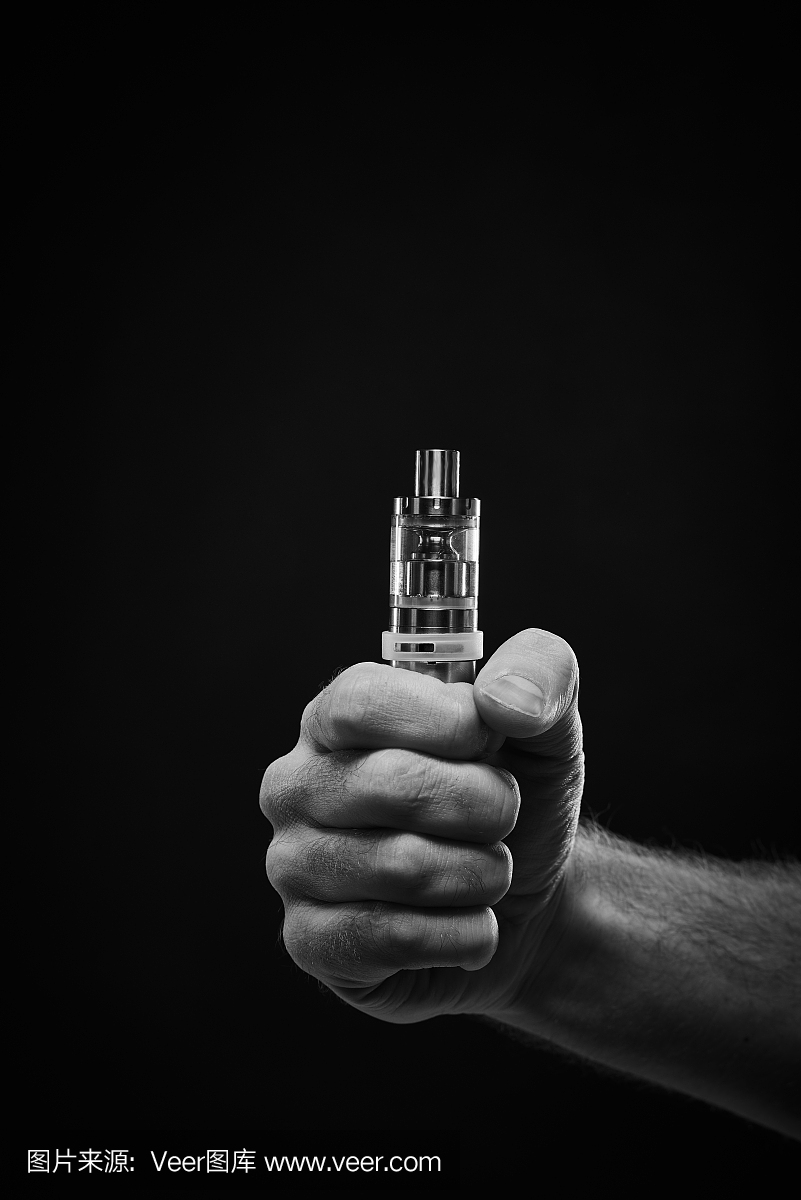 电子香烟,电子烟,吸烟问题,抽烟上瘾