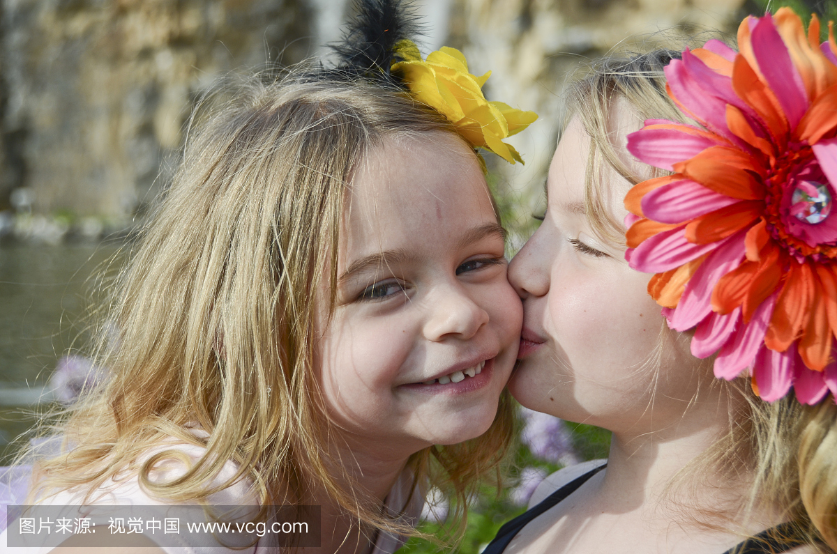 亲爱的一个小妹妹