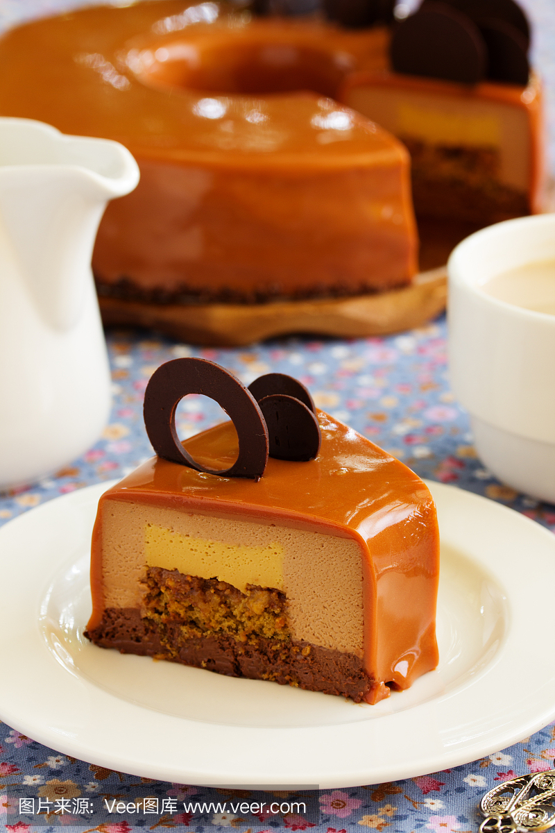 IM电竞平台官网入口2025年西式糕点电商消费趋向通知-知行计谋讨论