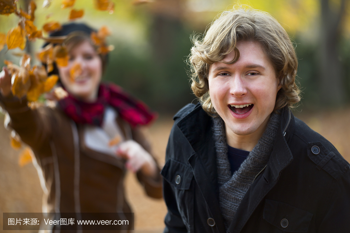 蒂尔加藤公园,蒂尔加登园,迪尔加登园,特尔加登