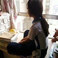 深圳校服女生背影