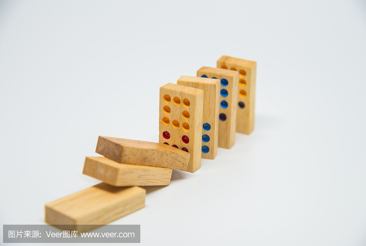 骨牌,多弥勒骨牌,多米诺骨牌游戏,多米诺