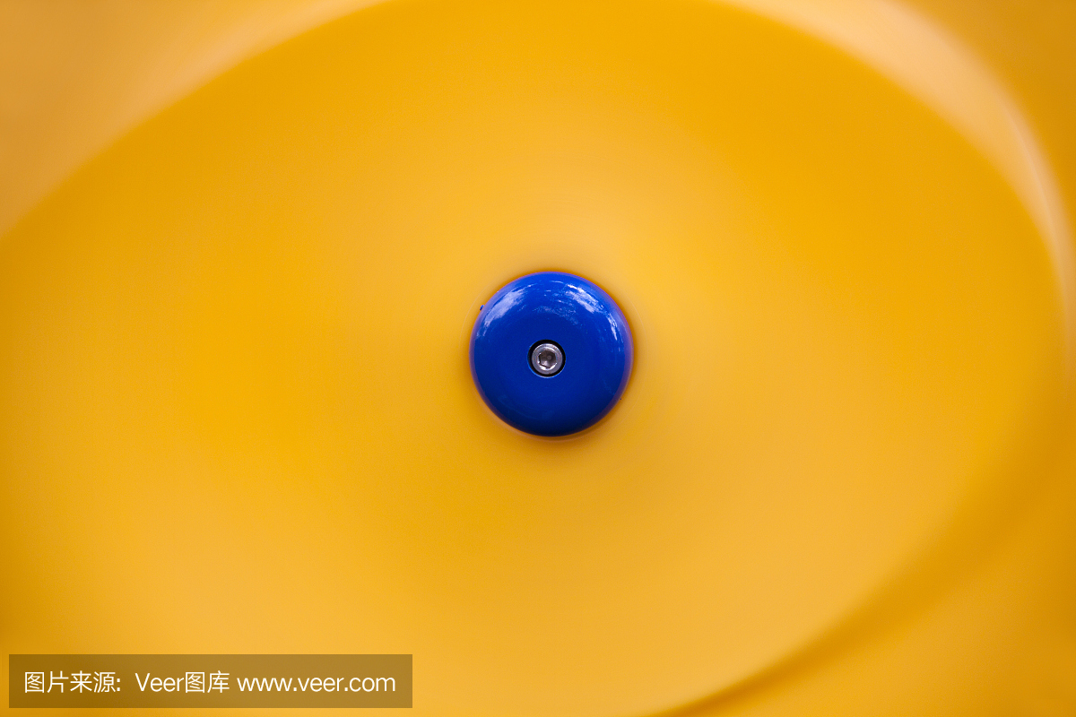 黄色纤维加蓝色铁