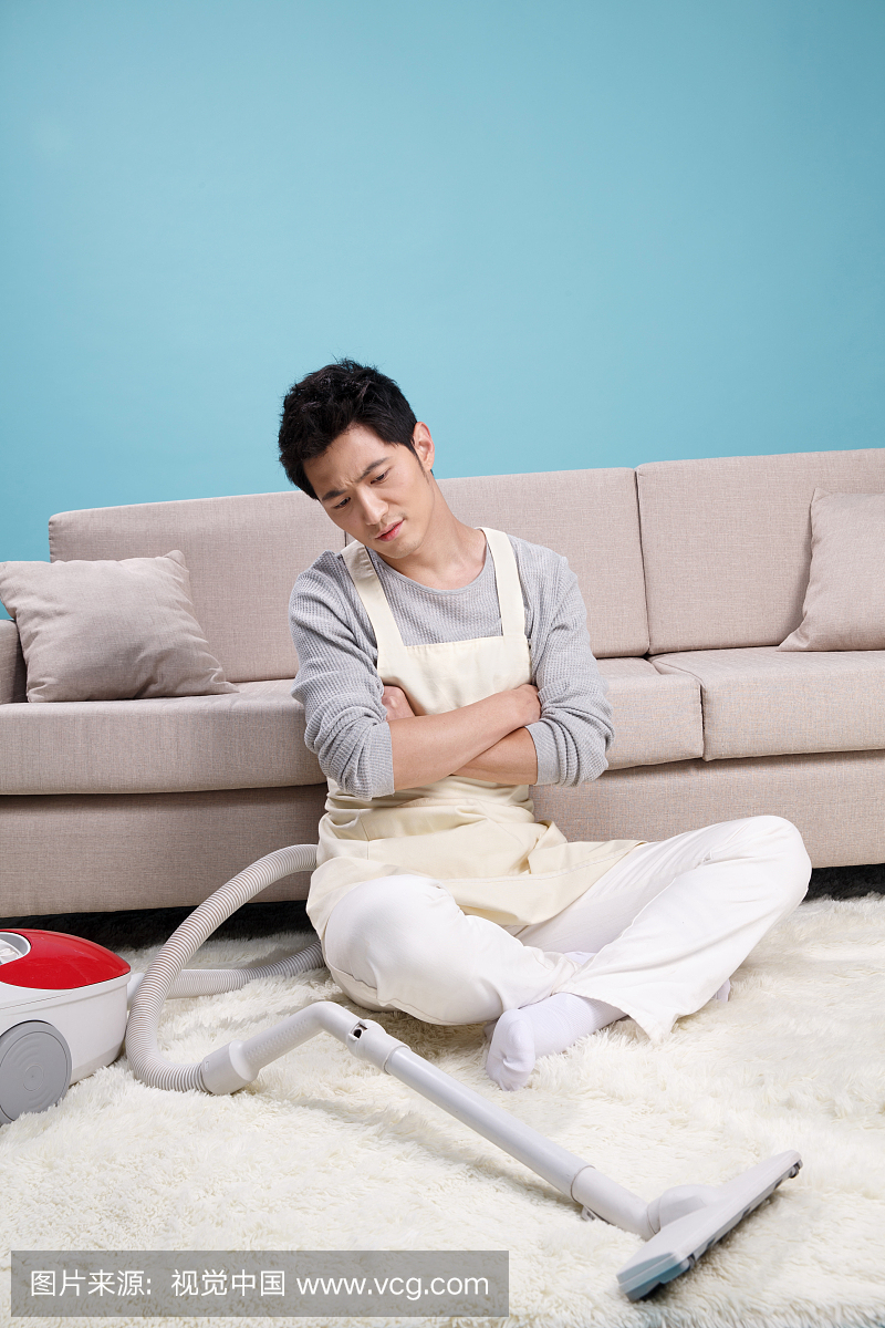 居家男人,老公,家庭妇男,妻子不会做饭的男人