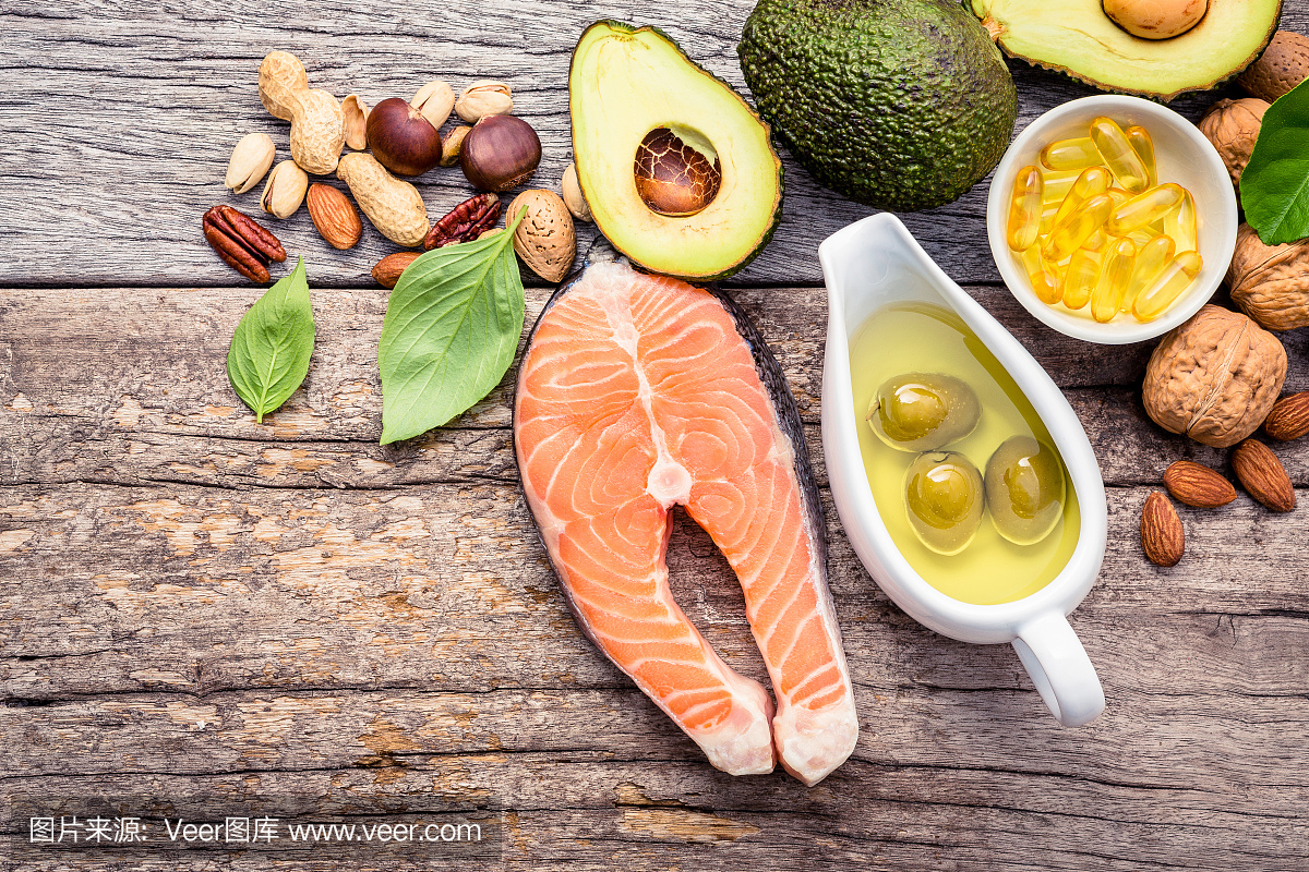 Selection food sources of omega 3 and unsatu
