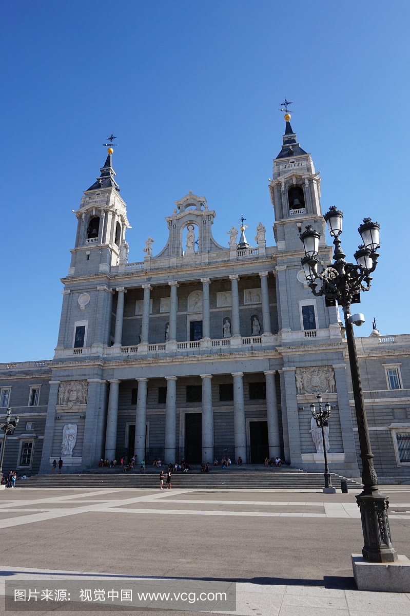 阿尔穆德纳大教堂,马德里,西班牙的入口