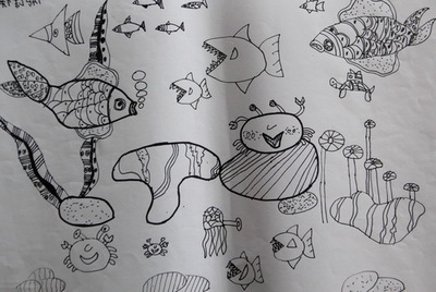 线描海底世界儿童画
