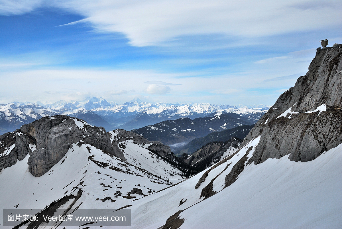 费尔德基希,菲尔特菲基,菲尔德基尔希,费尔德奇