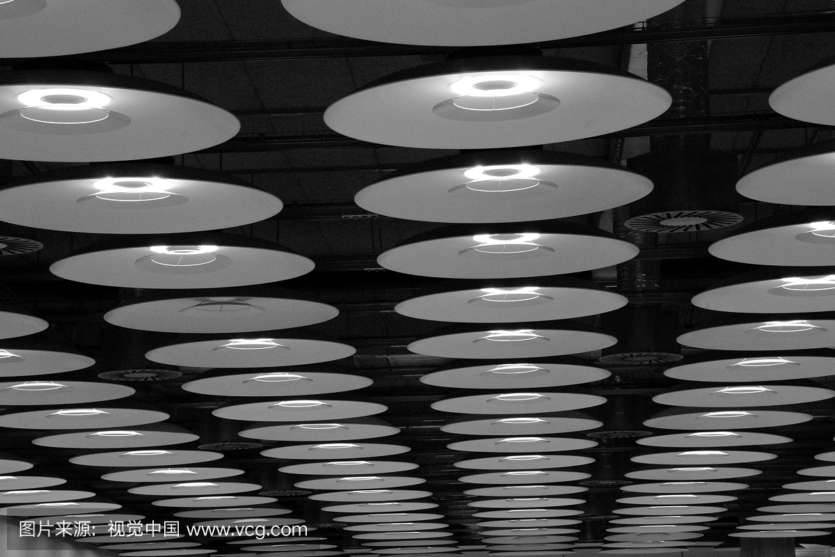 天花板,成一排,公共交通,马德里巴拉哈斯机场