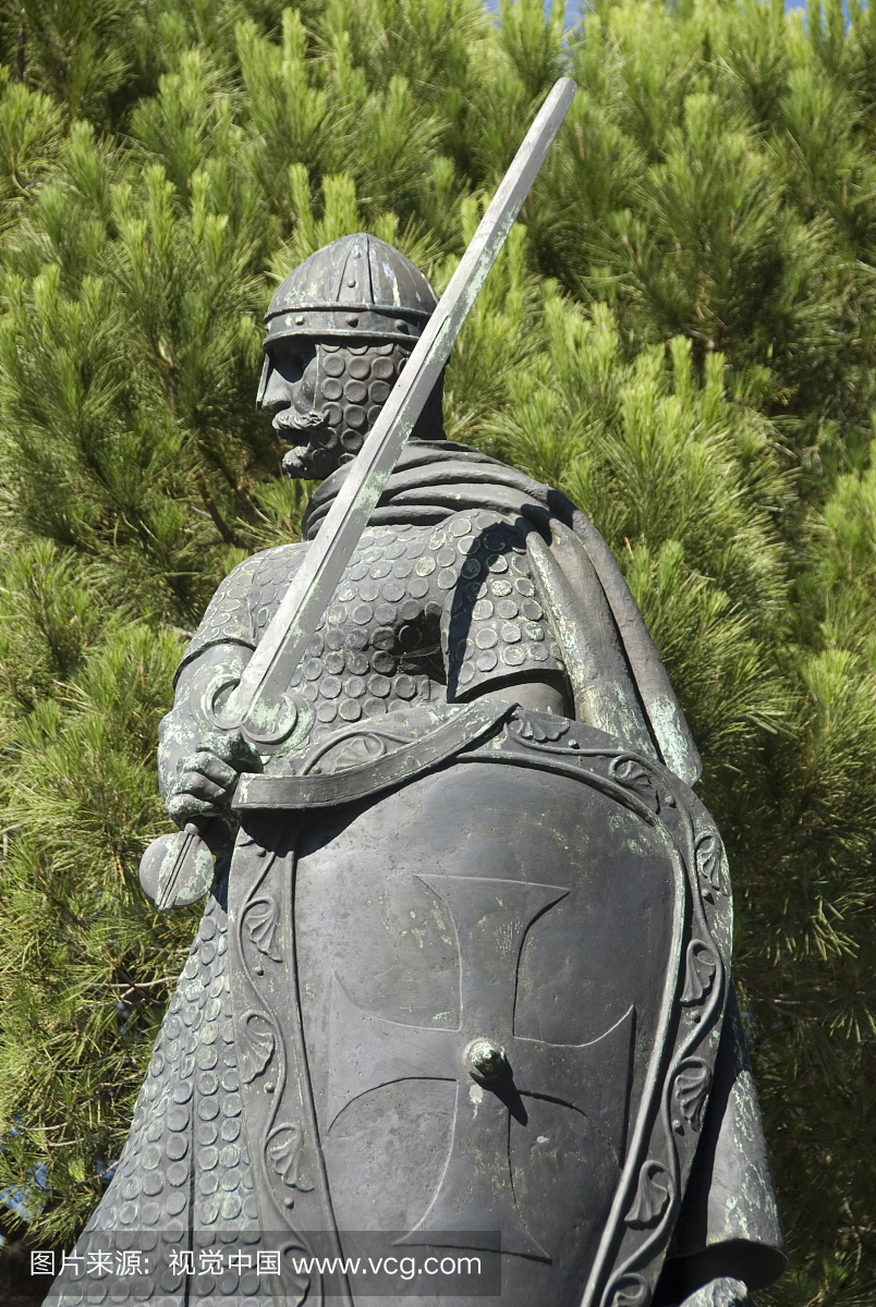 葡萄牙的第一个国王阿凡多·亨里克雕像,在圣