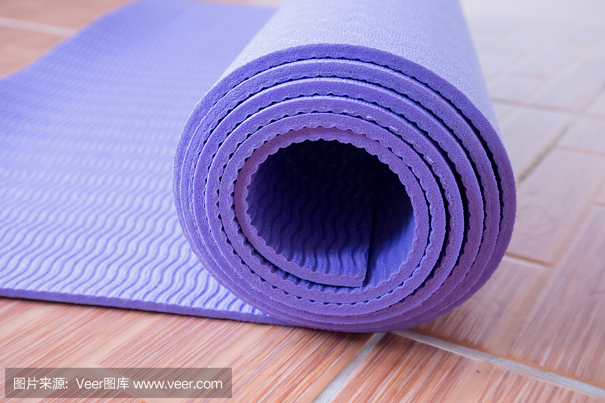 博鱼体育瑜伽垫-外交部：中欧关系呈现向好势头双方关系发展面临重要机遇