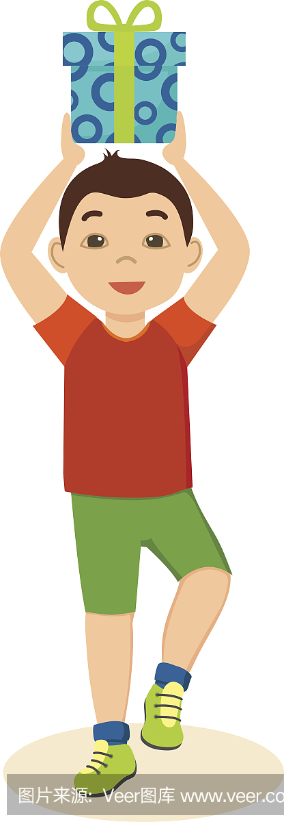 男孩节日心情快乐的拿着礼物。