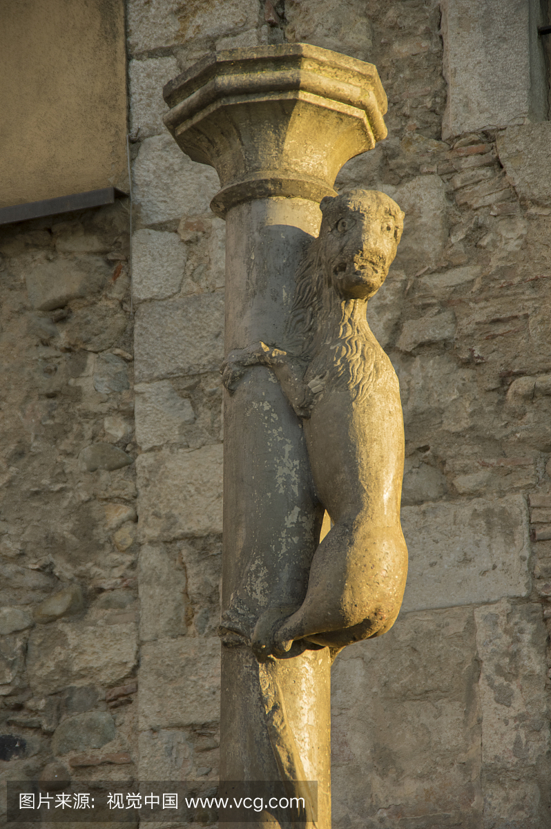 建筑特色,雕像,赫罗纳省,古城