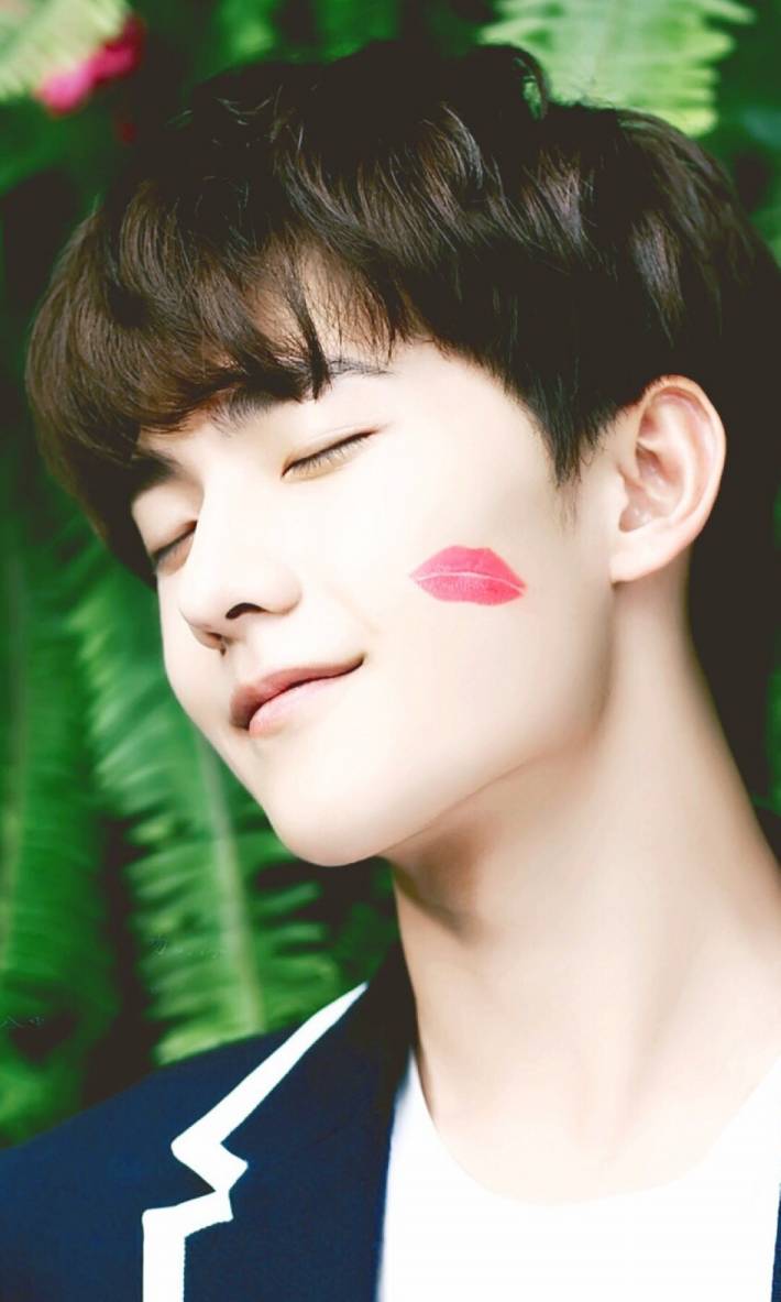 杨洋帅气个人写真iphone6s壁纸-55kb