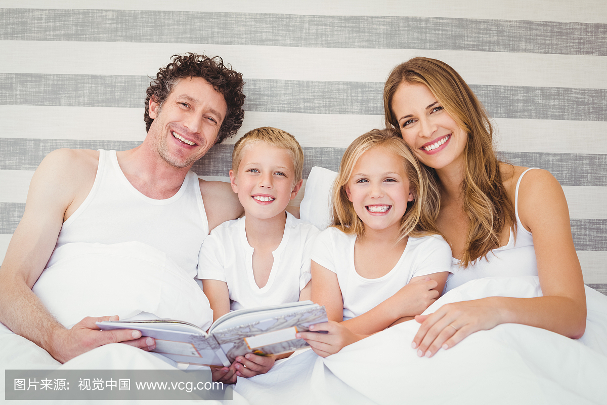 居家男人,宅男,靠女人养的男人,家庭妇男