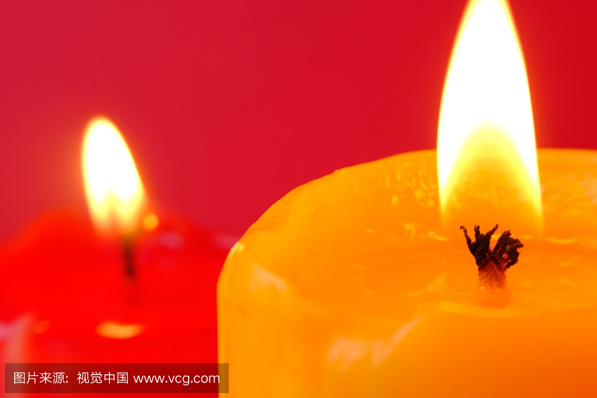 Colse up of christmas red and yellow Light of ca