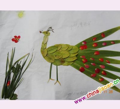 美丽的孔雀(树叶粘贴画作品)-幼儿园教案网-33kb图片
