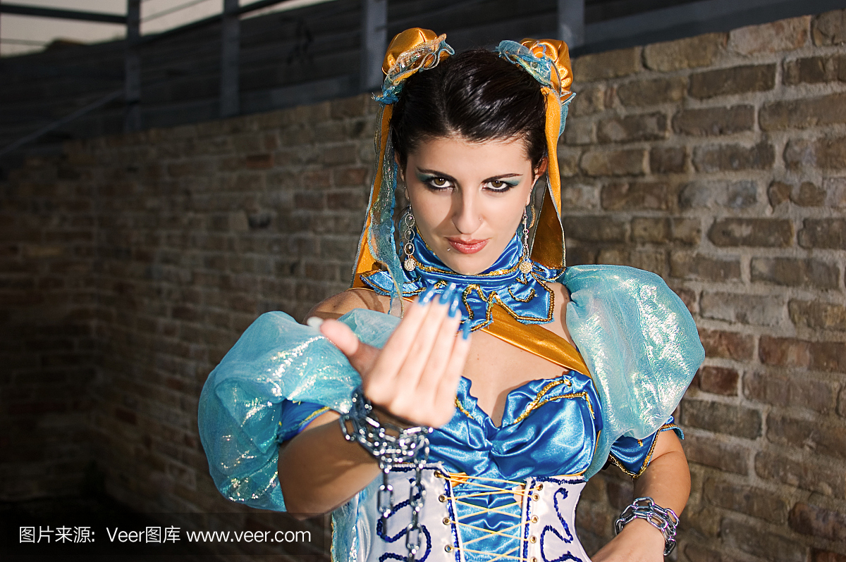 Cosplayers的漫画的女人刀夺爱衣服横图片