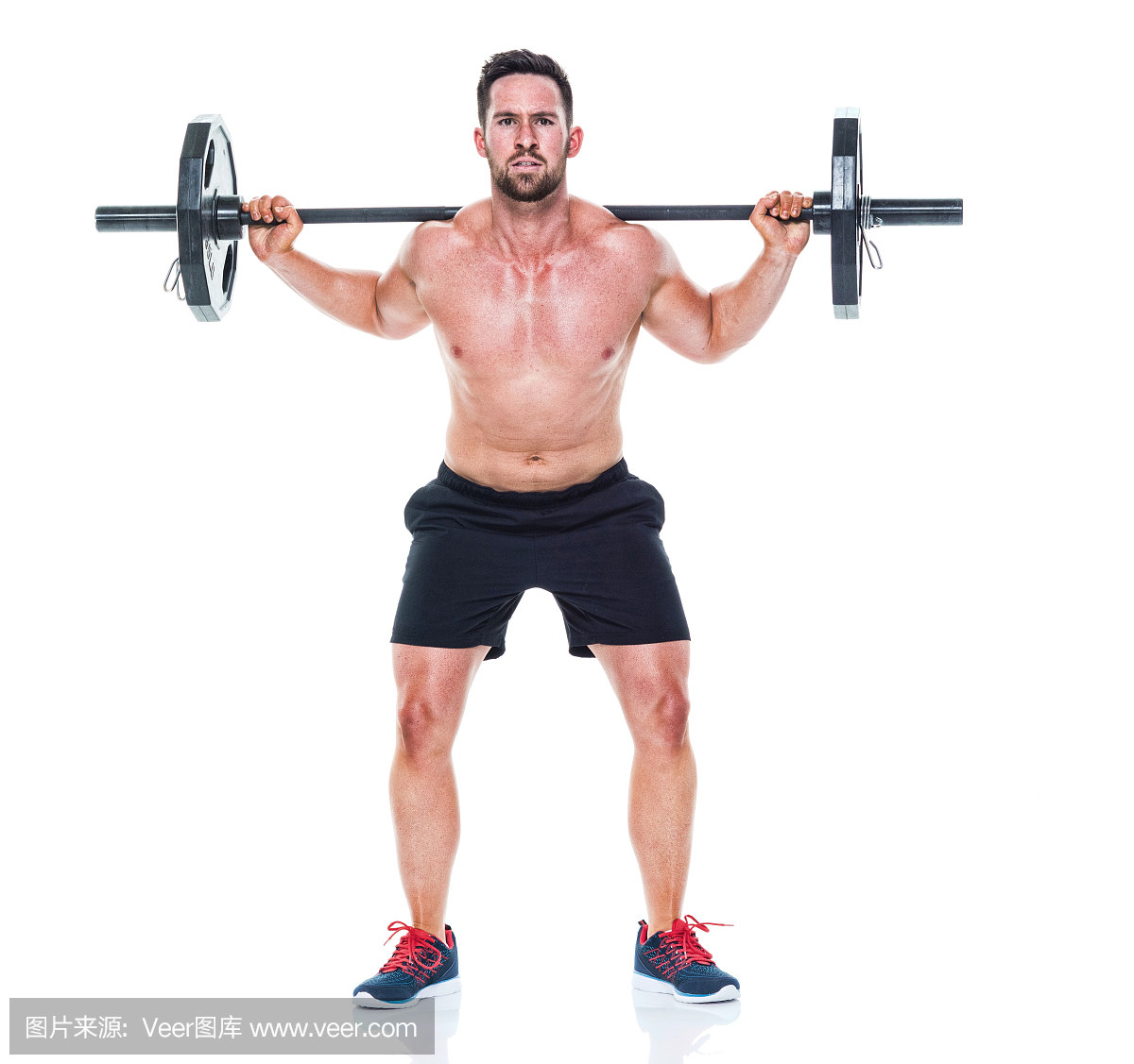 赤膊男子举杠铃
