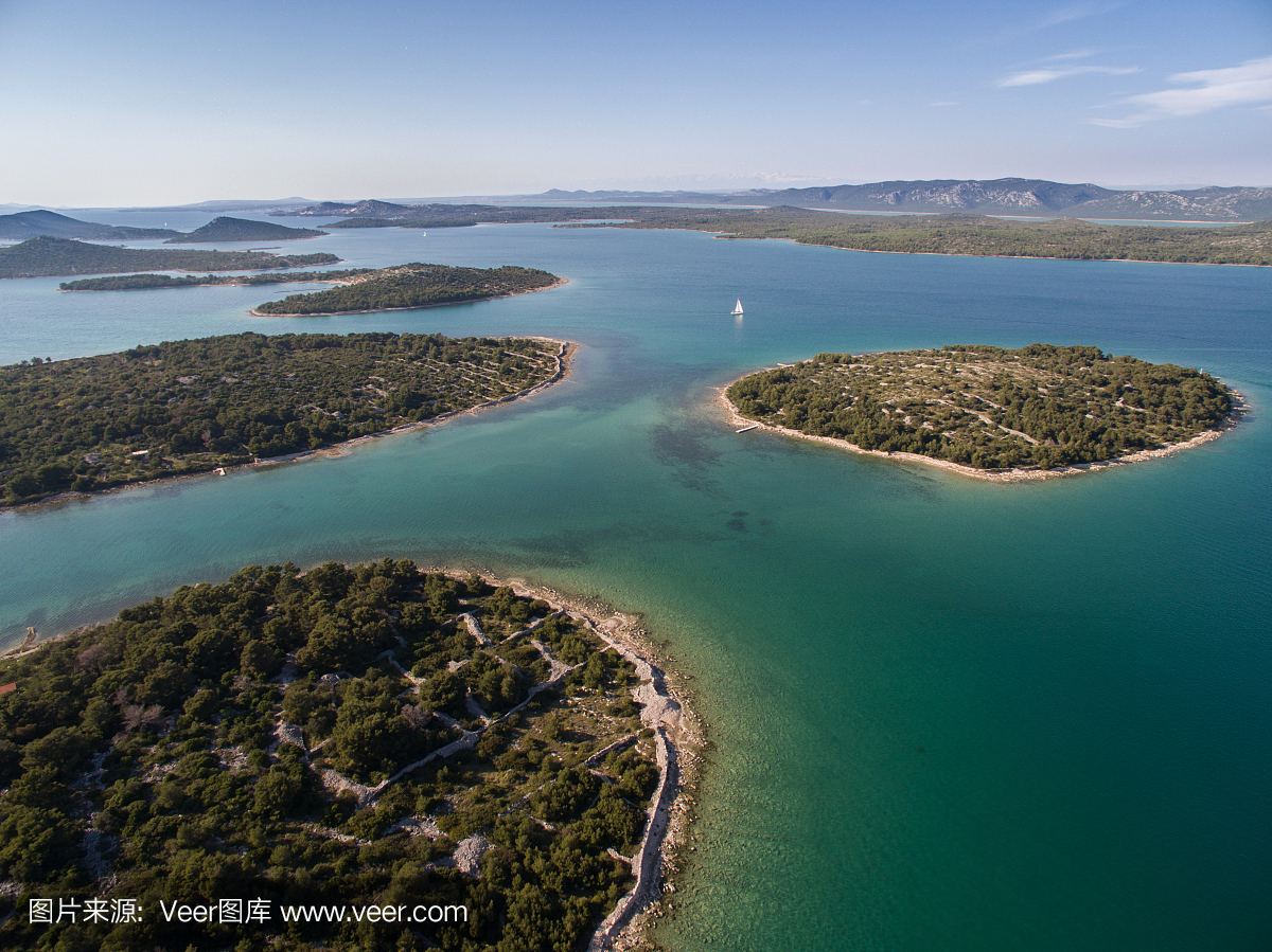 亚得里亚海,亚德瑞亚海,阿德里亚海,亚德里亚海