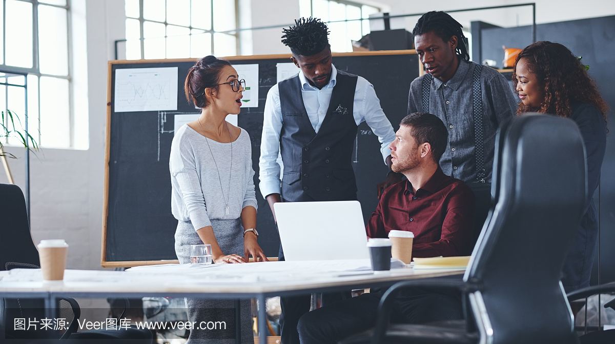 不信,绝不,怀疑,不信任