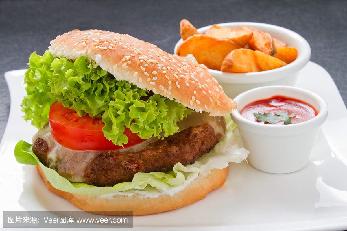 英国留学：校园美食之旅品尝英伦风味