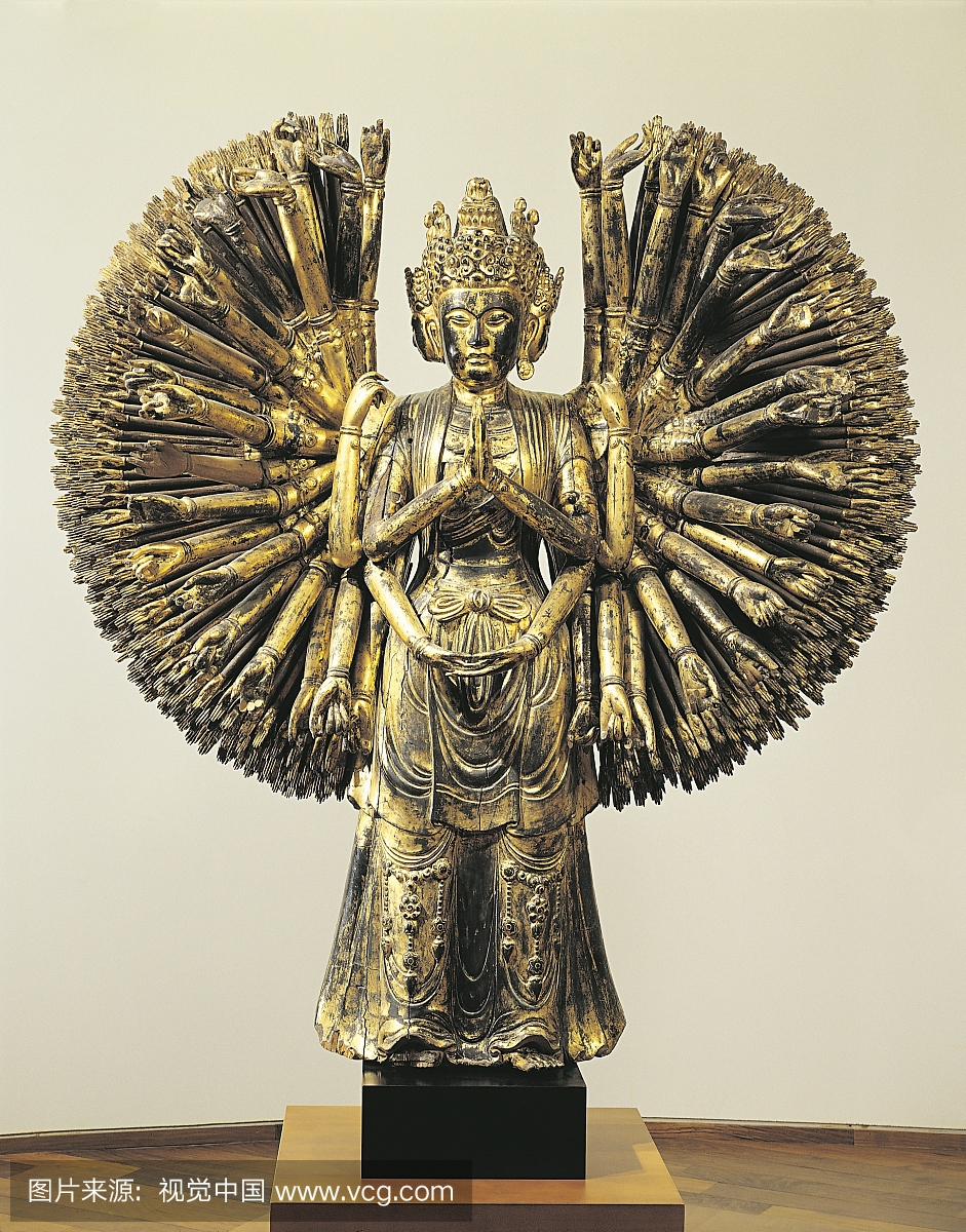 十八世纪的菩萨千山万水,镀金漆木雕像,中国文