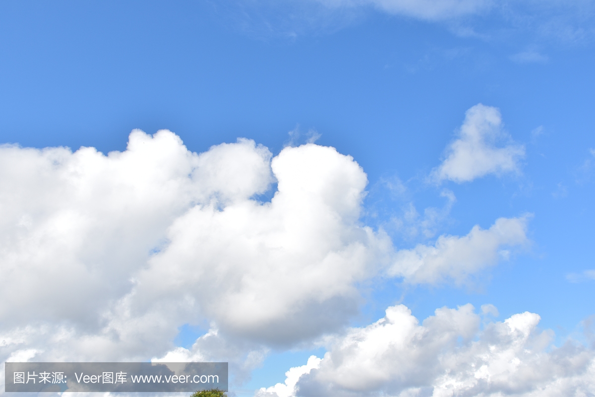 light blue sky on the back of the dark strom clou