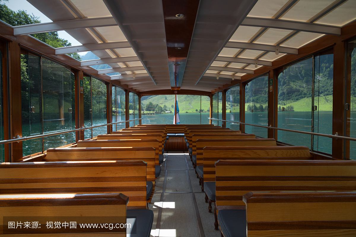 船内部,湖Koenigssee,贝希特斯加登