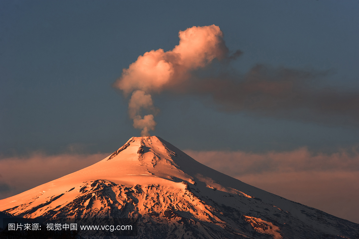查看活火山比利亚里察,智利