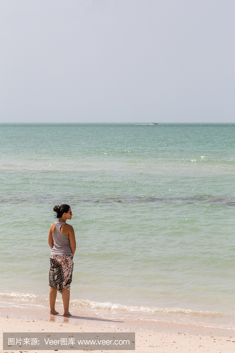 垂直画幅,女人,天堂,沙子