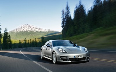 高清汽车图片合集保时捷超跑宽屏电脑桌面壁纸-1639kb 保时捷porsche